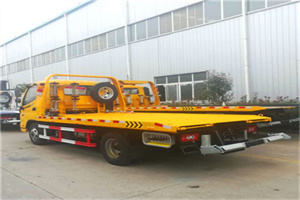 临城附近拖车救援搭电